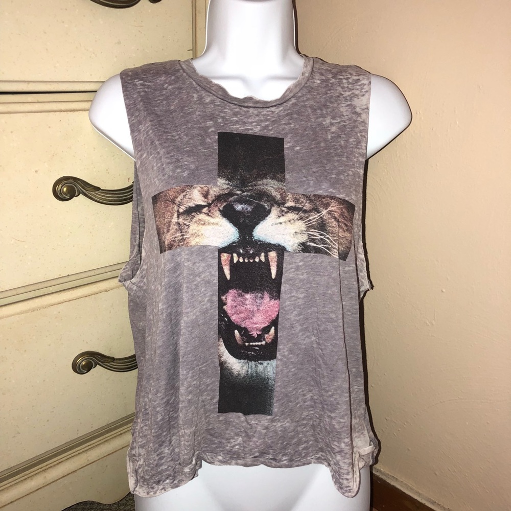 Cute purple tank! 3 FOR $24! 💕
